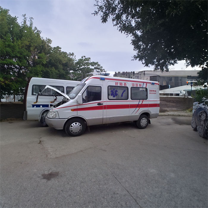 合肥私人救护车租车费用