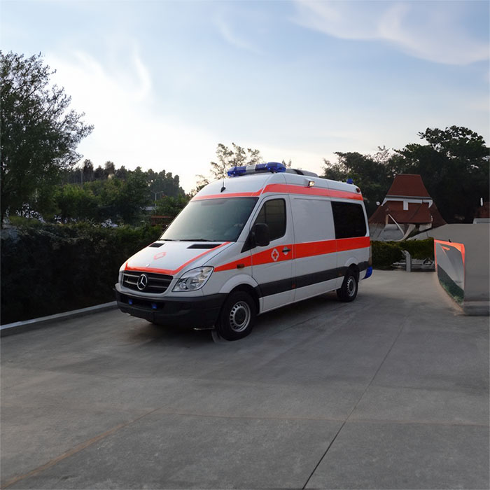 合肥私人救护车租车电话