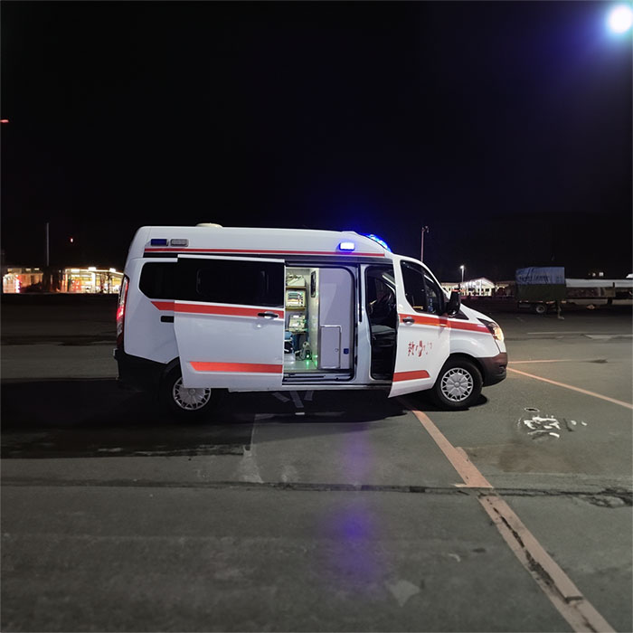 合肥私人救护车租车费用