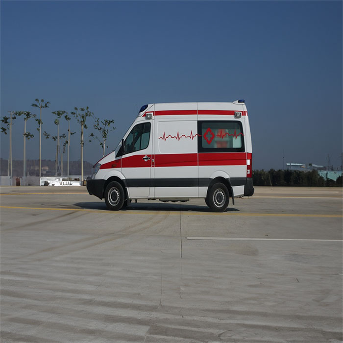 合肥救护车租赁费用